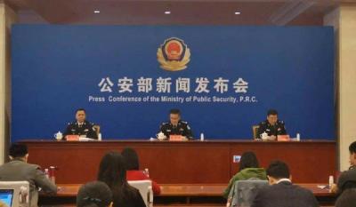 私家车什么时候两年一审