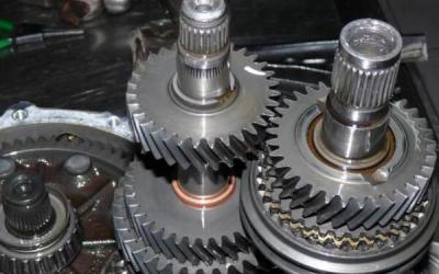变速箱结构介绍 三种常见变速器工作原理是什么