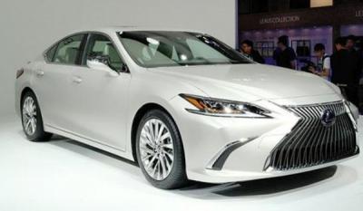 雷克萨斯es300h新款价格 雷克萨斯es300h多少钱（报价42万元起）