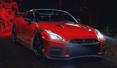 GTR多少钱一辆 GTR落地价162万元(百公里加速仅2.7秒)