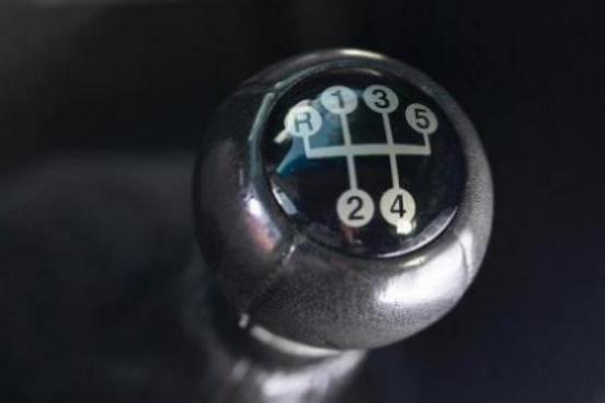 手动变速器分为哪几种（手动变速器的类型有哪些）