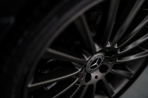 奔驰s600报价查询（奔驰s600官方报价多少钱）