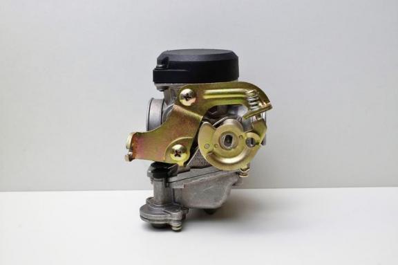 化油器油泡什么作用？
