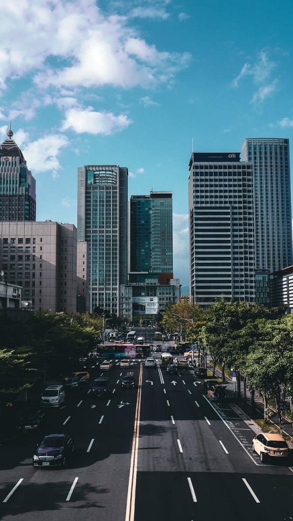 自驾游租车还是买个二手车-租车行的二手车能买吗