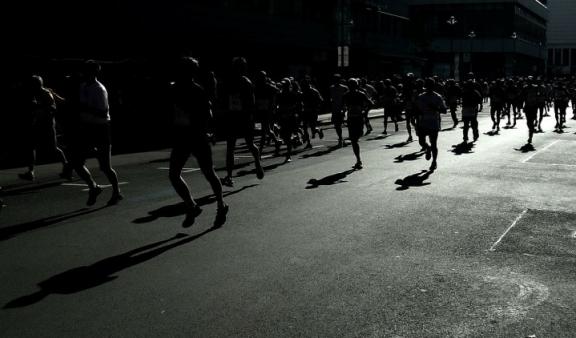 盘点国内著名的越野跑赛事（十大越野跑赛事）