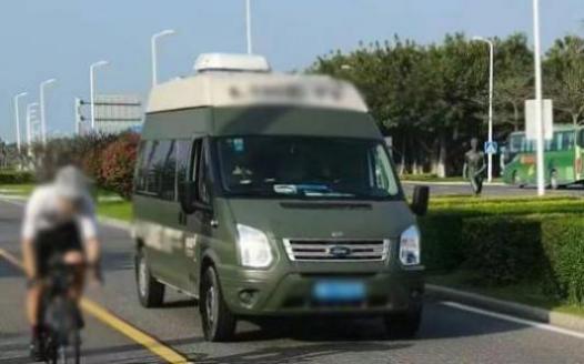 「房车分享」新车首发现场！宜家宜商，卫航房车发布福特·黑豹B型车