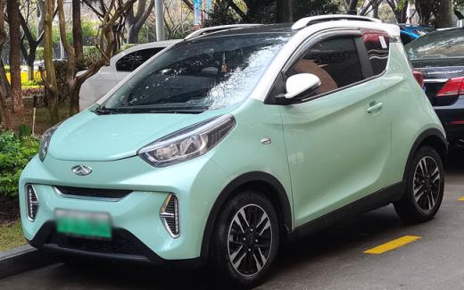 新能源汽车5万左右(探究新能源汽车价格区间)